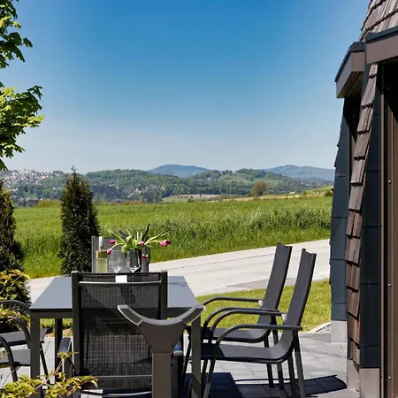 Panorama-skydome Nyaraló Neukirchen vorm Wald